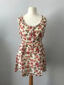 Topshop Damenoberteil weiß ärmellos Rosenmuster Baumwolle Sommer Rüschen hinten zum Binden UK8 - Bild 1 von 5