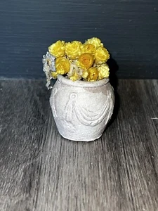 Diorama , Vase Pot De Fleurs Pour Vitrine miniature Maison de poupée - Photo 1/4