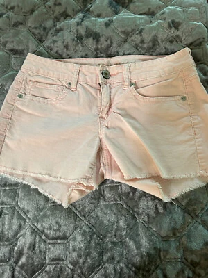 Shorts femininos American Eagle Outfitters veludo rosa tamanho 4 - Imagem 1 de 4