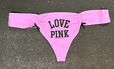 NUEVO Tanga Victoria's Secret ROSA Acanalado Tiro Bajo; De Colección; Lunares; Mediano Foto 1 de 3