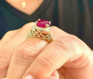 14K YELLOW GOLD CUSHION RUBY AND ROUND CUT DIAMOND ANTIQUE DESIGN RING 6.00CTW - Picture 1 of 11