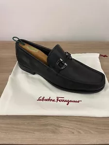 Ferragamo Mens Grandioso Pebbled Driving Shoe Loafer Ganci bit Black 8EE - Picture 1 of 9
