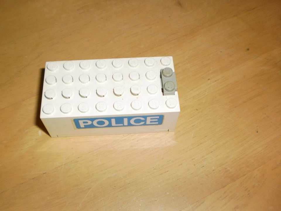 Lego  Batterie  Kasten weiß  9V Polizei Light & Sound - Bild 1 von 1