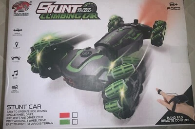 New Haojun On And Off Road Stunt Climbing Car- Double Sided Driving- Red & Black - Image 1 of 4