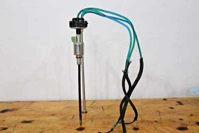 Conjunto de bomba de aceite y colector Evinrude E Tec 5007915 con líneas de aceite completo MN Foto 1 de 3