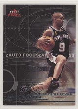 2003-04 Fleer Focus Auto Focus /250 Tony Parker #12AF HOF