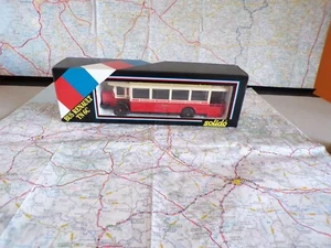 RENAULT TN 6 C Bus lyonnais Ligne 46 Giraudy Ancien SOLIDO 1/50 avec Boite - Imagen 1 de 4
