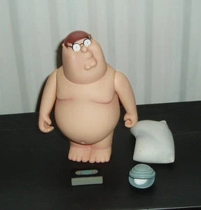 PETER IN THE BUFF SUPERB FAMILY GUY LOOSE FIGURE IN GREAT COMPLETE CONDITION - Picture 1 of 2