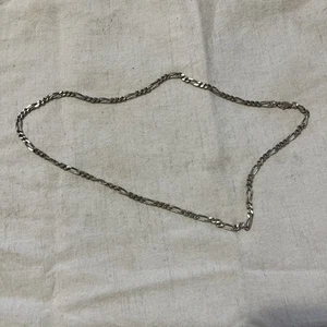 ! Lovely Elegant Vintage Italy 925 Sterling Signed  18" Figaro Link Necklace - Picture 1 of 8