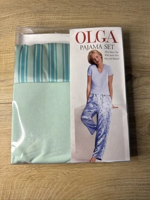 Conjunto de pijama Olga para mujer medio verde liso manga corta camisa rayas satinado pantalones Foto 1 de 4