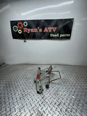 966 C HONDA SHADOW ACE 1100 1997 OEM ЗАДНИЙ R&L КРЕПЛЕНИЕ КРЫЛА СКОБА СТОЙКА ДВЕ - Изображение 1 из 4