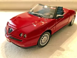 MAISTO ALFA ROMEO SPYDER ROT VON 1996 MASSSTAB 1:18 DIECAST - Bild 1 von 7