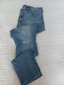Old Navy Womens Size 16 Reg Rockstar Mid Rise Skinny Denim Blue Jeans in EUC - Picture 1 of 5