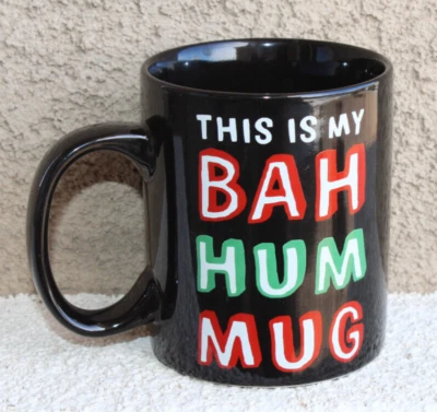 This is My Bah Hum Taza Taza de café Navidad Negro Bigmouth Inc. Foto 1 de 4