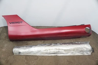 Left Driver Rocker Panel Side Skirt Trim 5086369AD OEM Dodge Viper SRT10 2003-10 Foto 1 de 4