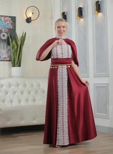 Women Palestinian Embroidered Thobe Dress Tatreez Polyester with Satin Details - Picture 1 of 3