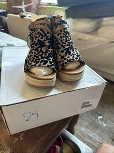 Blowfish Malibu Lacey Sandal Wild cat UK Size 8 - Picture 1 of 5