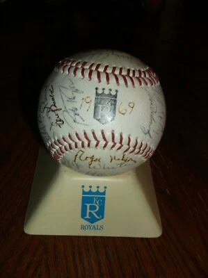 1969 1st KANSAS CITY ROYALS BASEBALL TEAM (32 SIGNATURES) MGR. JOE GORDON - Image 1 of 4