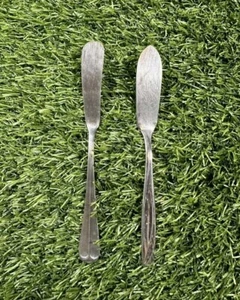 Lote de 2 cuchillos de mantequilla cubiertos de acero inoxidable Rogers - Imagen 1 de 2