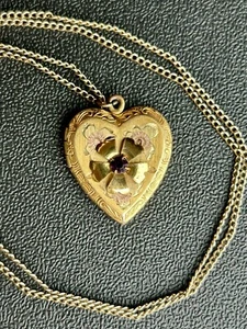 Vintage 1/20 12K GF Gold Filled Etched Heart Photo Locket Pendant Necklace. E - Picture 1 of 19