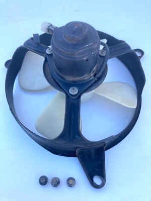 Honda Goldwing GL1000 1978 sistema de refrigeración radiador ventilador eléctrico Foto 1 de 4