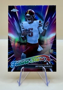 2024 Topps Chrome #Jayden Daniels FS-2 Future Stars Refractor Commanders - Imagen 1 de 2