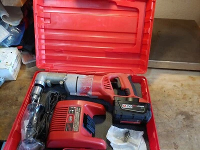 Milwaukee 0721-21 M28 28 伏直角钻套件 — 第 1/4 张图片