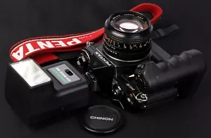 Pentax ME Black 35mm Film SLR c/w Winder, Auto Chinon MC 50/1.4 Lens & Flash Kit - Picture 1 of 11