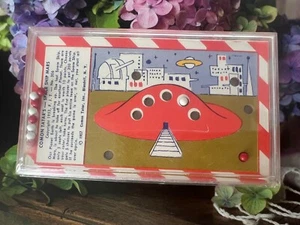 Vtg Dexterity Puzzle Game Comon Tatars Space Ship Mars 1953 #306 Skill Balls Y14 - Picture 1 of 8
