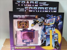 Soundwave + Buzzwaz Transformers g1