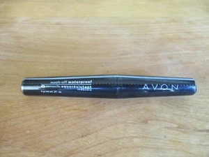 Brillo de labios líquido brillante Avon Glazewear - NEGRO WO1 NOS - Imagen 1 de 2