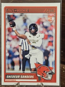 2025 Score Football Shedeur Sanders #15 RC Base Card - Brownsš„HOTš„ - Bild 1 von 1