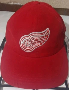 NWT VERY RARE Vintage G.C.C. Dead Stock Velvet Detroit Red Wings Adjustable Hat - Picture 1 of 9