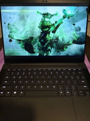 Lightly Used Razer Blade 14 (2023) 4070 NVIDIA Gaming Laptop 240Hz 32GB 1TB SSD - Image 1 of 4