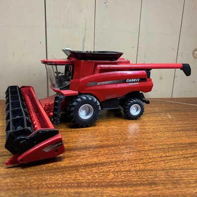 Tomy Case IH Axial Flow 8230 Combine Harvester Big Red Farm Series Britains Ertl - Image 1 of 4