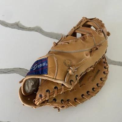 Бейсбольная перчатка McGraw Big Dipper First Baseman модель 187 правая Корея - Изображение 1 из 4