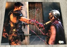 LIAM MCINTYRE SIGNED AUTOGRAPH SPARTACUS 11x14 PHOTO C w/EXACT PROOF BECKETT COA