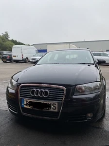 Audi A3 Zentralverriegelung Motor Fahrer Seite vorne 4f2 837 016 B 3 türig 8p Modelle - Bild 1 von 9