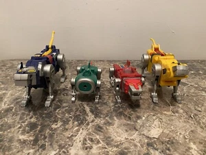 Blue Yellow Green Red Lion Force VOLTRON The Third Dimension 1998 Trendmasters - Picture 1 of 12