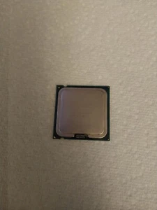 Intel Core 2 Duo E8400 - 3.00 GHz Dual-Core Processor LGA 775 - 1333MHz - Picture 1 of 5