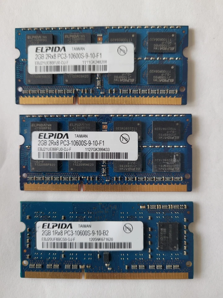 LOTE DE 3 ELPIDA 2GB 2Rx8 PC3-10600S-9-10-F1 Foto 1 de 1