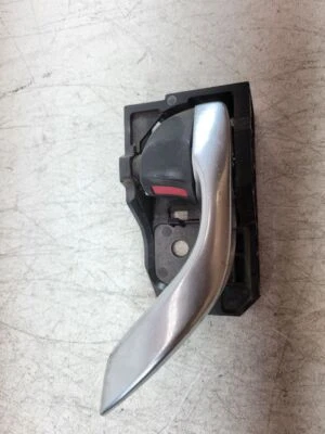 2015 2016 2017 2018 2019 Mazda CX-5 CX5 Front Passenger Right Inside Door Handle - Image 1 of 4