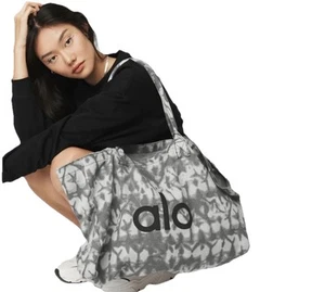 Bolso de Mano ALO Yoga Gris Tie Dye Grande de Lona Gimnasio Viaje Equipaje de Mano - Imagen 1 de 7