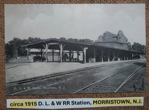 circa 1915 D. L. & W RR Station, MORRISTOWN, N.J. POSTCARD LITHO B&W antique car - Picture 1 of 2