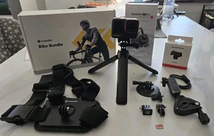 Insta360 ace pro + Kit Bici + Treppiede Originale  - Imagen 1 de 8