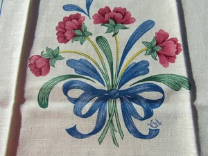 Vintage Print Towel Red Flowers Blue Bows 16.5 x 26.5 Retro Kitchen Bath TW350 - Picture 1 of 17