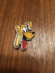 Vintage Disney Pin/Knopf von Pluto dem Hund. Made In St. Lucia - Bild 1 von 4