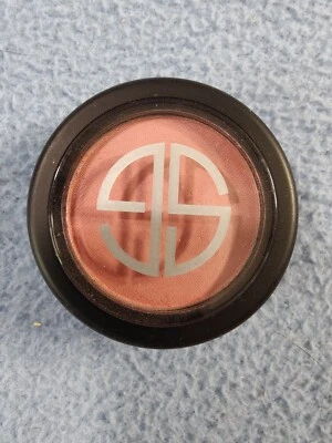 STUDIO GEAR COSMETICS INFATUATION POWDER BLUSH .12 OZ  ****READ**** - Image 1 of 2