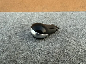 INFINITI G37 Q60 2007-2016 OEM FLOOR SHIFTER KNOB ASSEMBLY (LEATHER/BLACK) - Picture 1 of 7