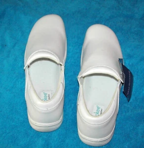 CHEROKEE INSPIRED COMFORT WHITE NURSES SHOES - SIZE 13 WIDE - NEVER WORN - Picture 1 of 8